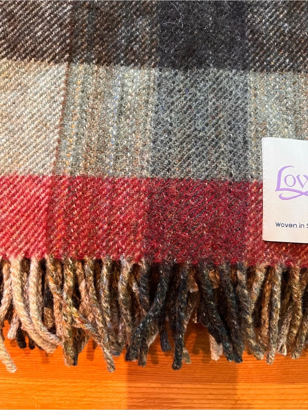 Woven blanket in Gray and Burgundy